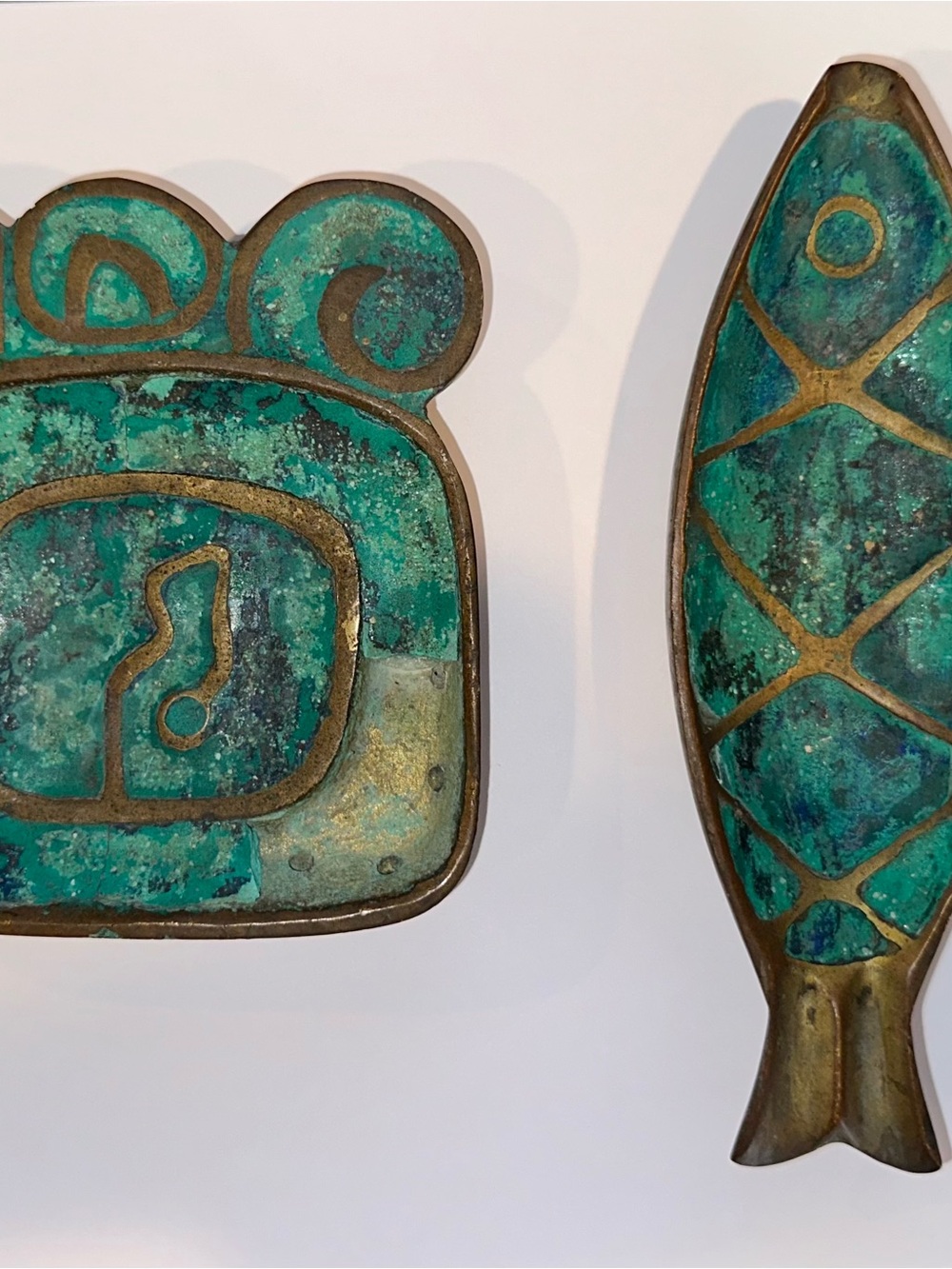 Vintage 1950’s Pepe Mendoza Art Fish ShapedJewelry or Ashtray Bronze & Malachite